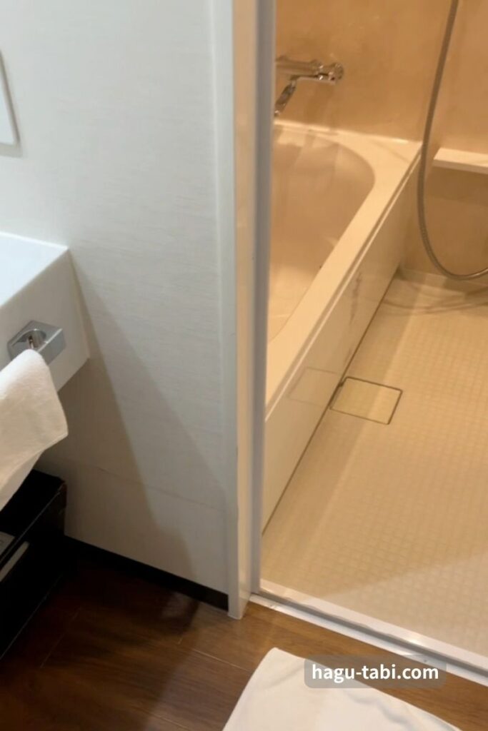 コンフォートスイーツ東京ベイのコンフォートツインにある洗い場付き浴室